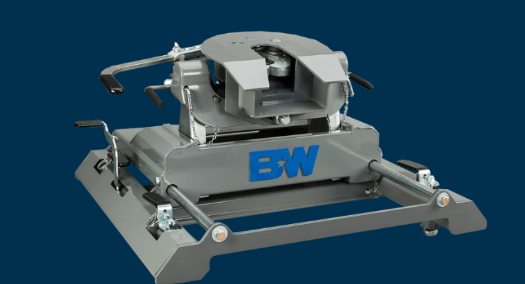 B&W RVK3775 2020-2026 GM PUCK MOUNTED 5th WHEEL HITCH - SLIDER